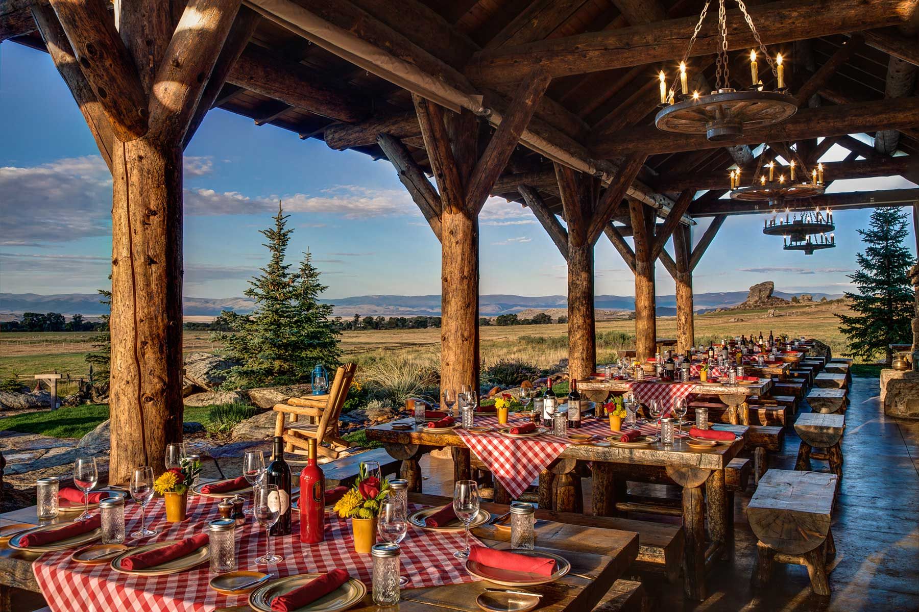 Chuckwagon-Abendessen im The Lodge & Spa auf der Brush Creek Ranch